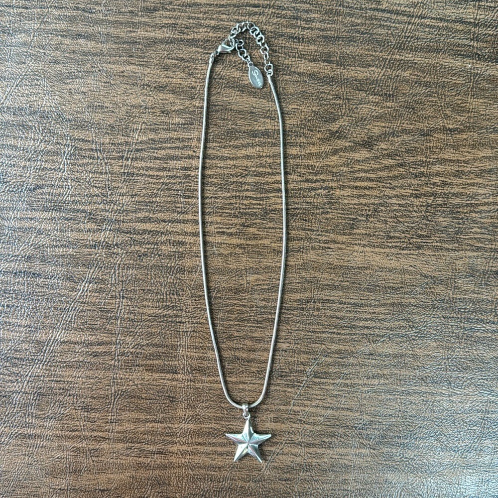 Guess Star Necklace